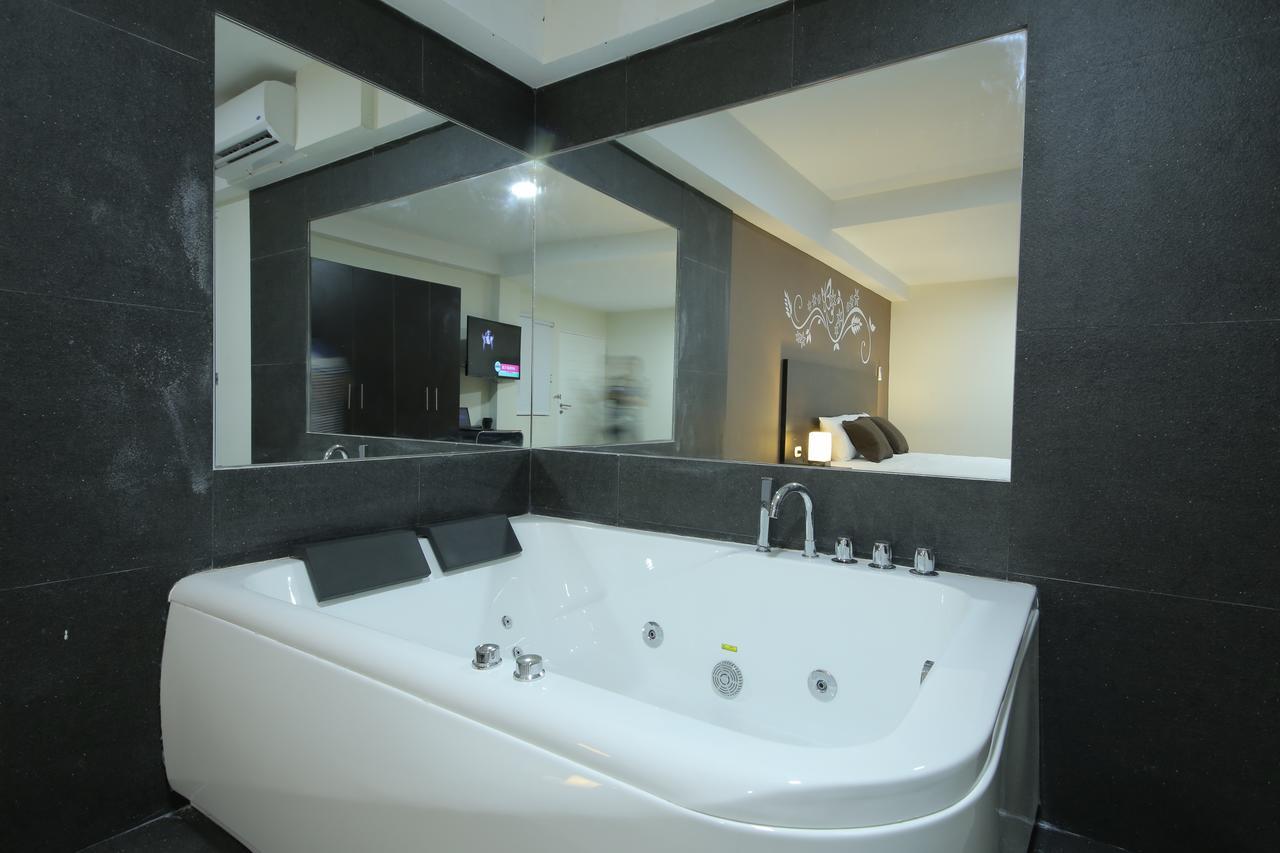 Hotel Solec ชิกลาโย ภายนอก รูปภาพ