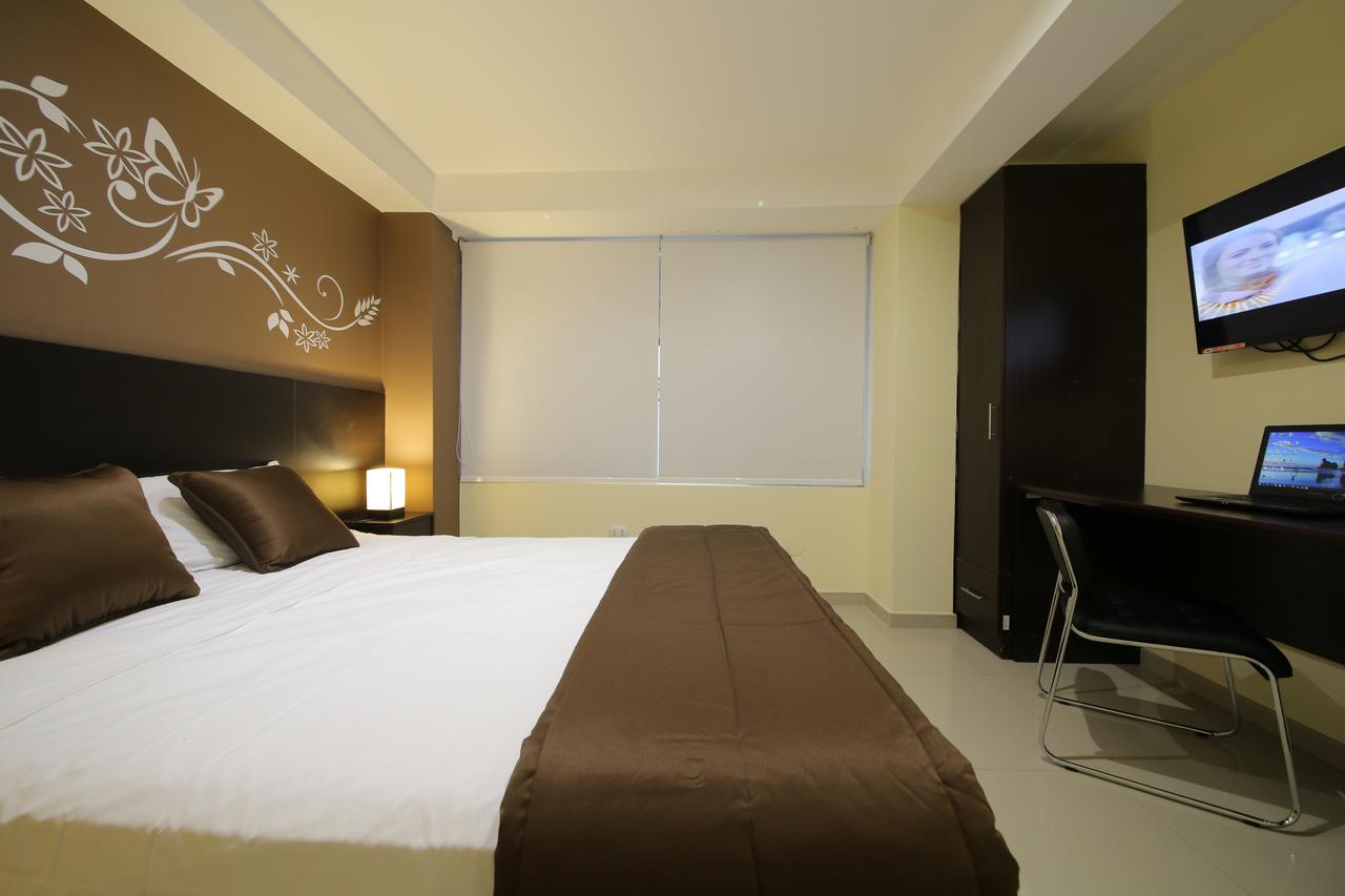 Hotel Solec ชิกลาโย ภายนอก รูปภาพ